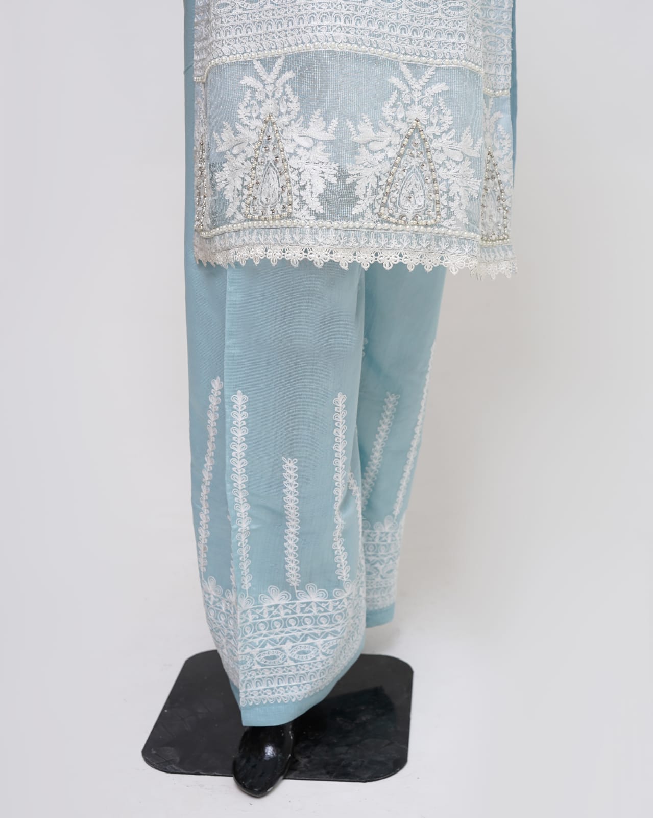 Khaddi Net Kamiz Dupatta Shalwar